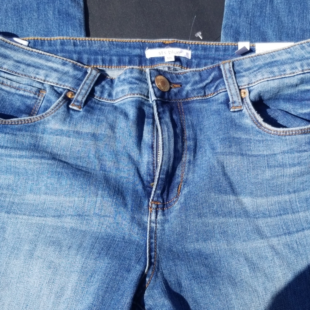 Jeans - Picture 3 of 3